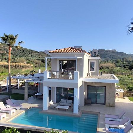 Villa Alexandros Kíssamos Exteriör bild